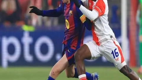 港队温哥华世杯双铜辉煌，何瑋桁男子重剑破纪录领奖台